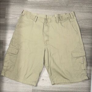 Dickies Men's Beige Cargo Shorts